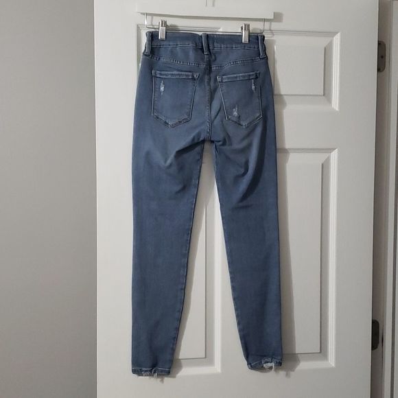 Jeans - Picture 3 of 7